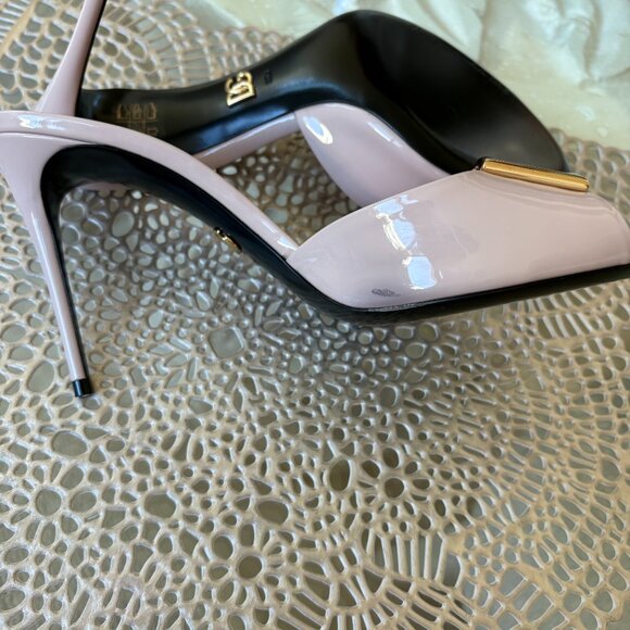 Dolce & Gabbana Patent nude/light pink backless sandal size 8.5 (Runs small) - Picture 5 of 6